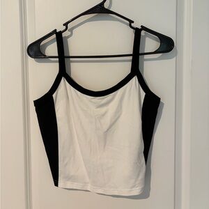 Black & White Colorblock Scoop Neck Tank Top